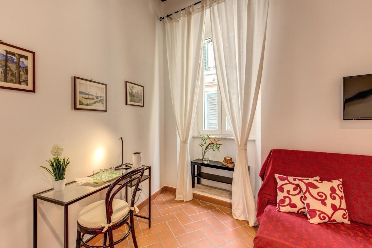 Piccolo Trevi Suites Rom Exterior foto