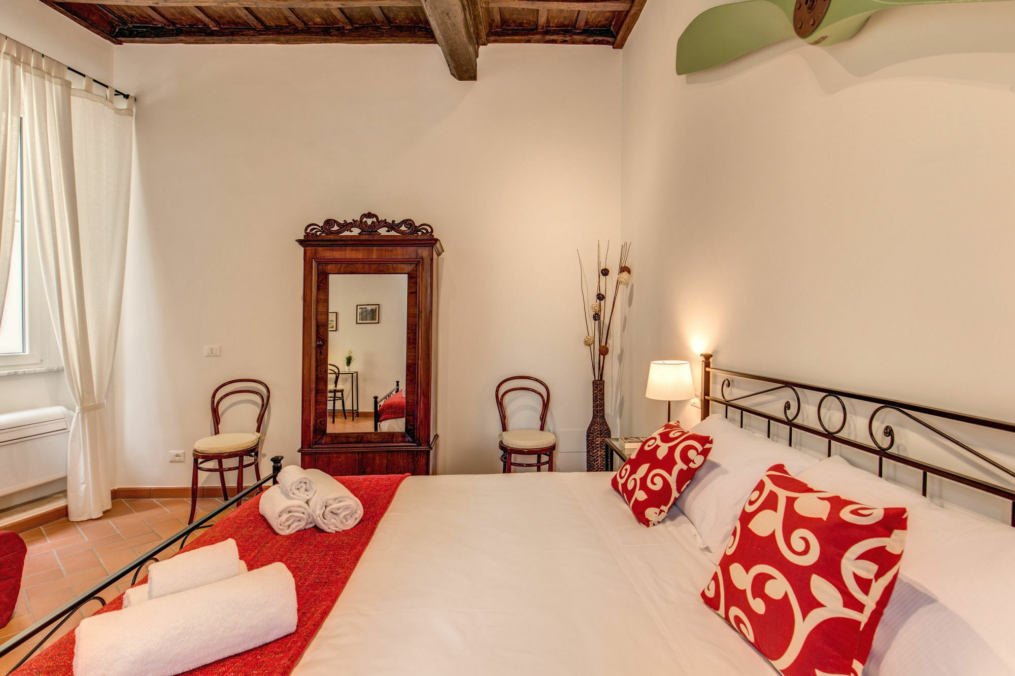 Piccolo Trevi Suites Rom Exterior foto